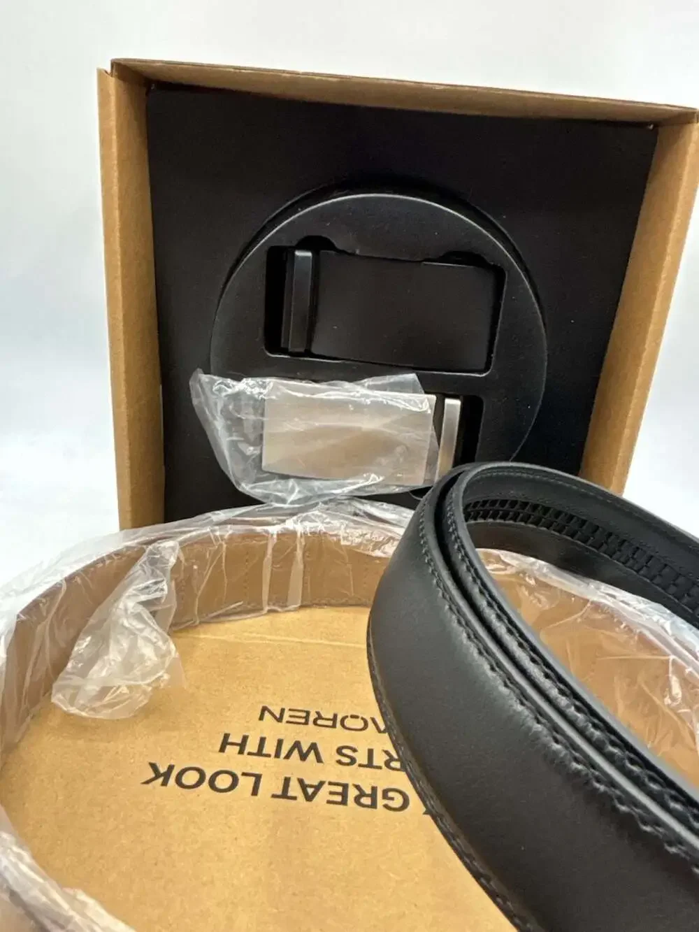 CHAOREN Men's Ratchet Leather Belt with Automatic Buckle Gift Set